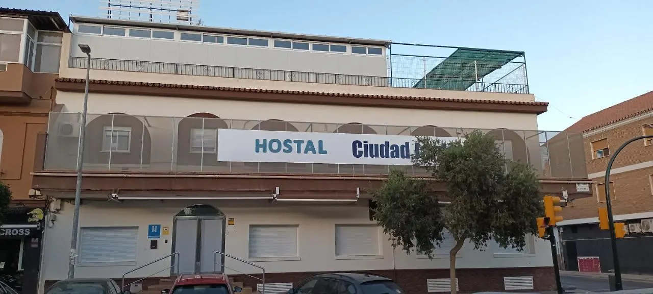 Contatos de Hostal Ciudad Jardin