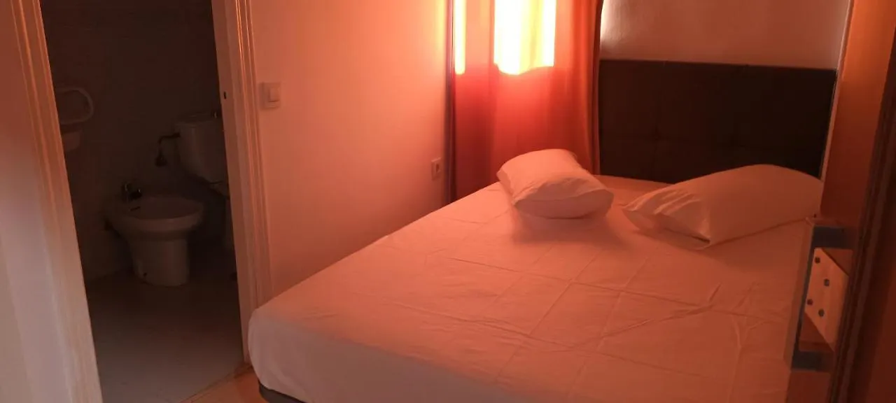 Hostal Ciudad Jardin Málaga